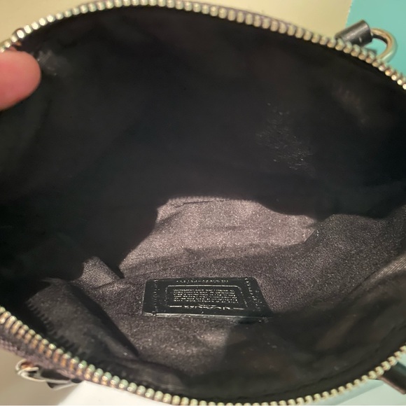 Coach Black Signature Bag - Picture 7 of 8